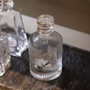 Garrafa de Whisky em Vidro Plissado