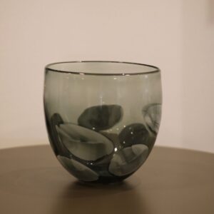 Vaso em Vidro Fumê  21cm