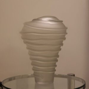 Vaso em Vidro Branco Matte Ondulado