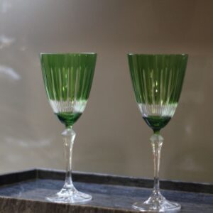 Taça p/ água Elizabeth Lapidada Verde