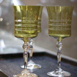 Taça p/ água Grace lapidada em cristal ecologico 350ml Âmbar