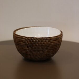 Bowl de Porcelana c/ Suporte em Rattan 21 cm